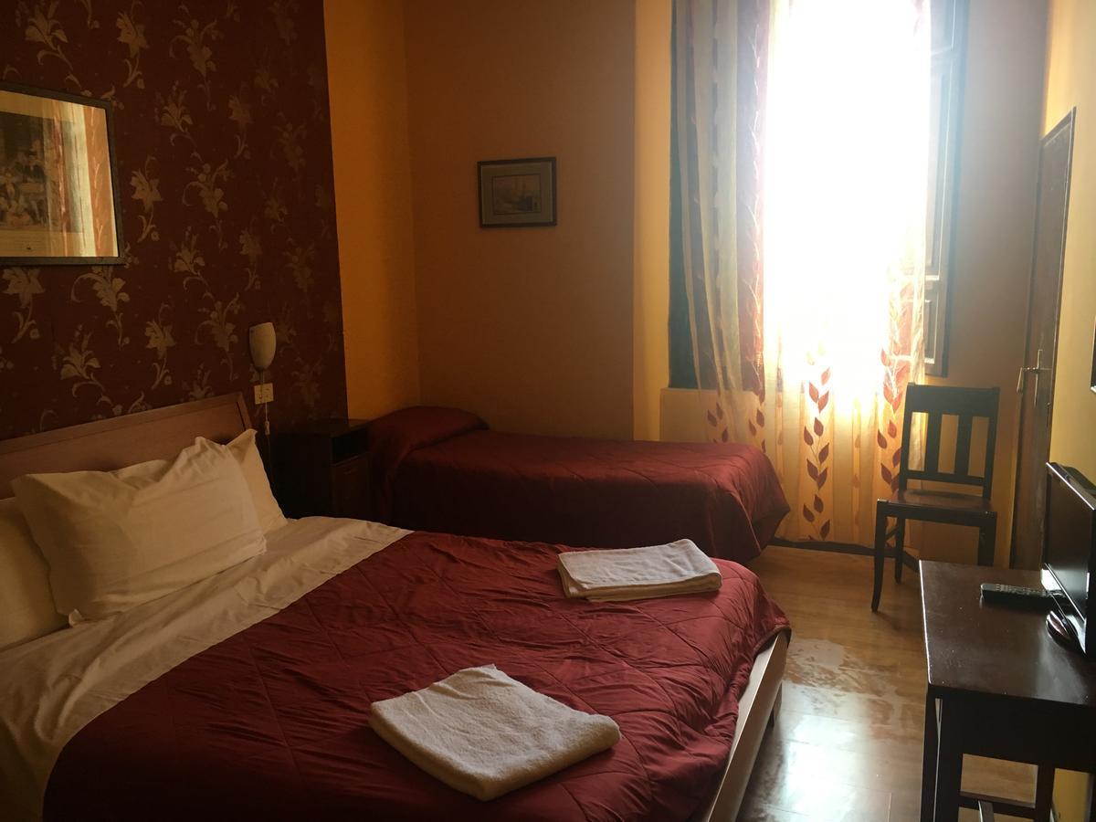 Hotel Europa Perugia Esterno foto