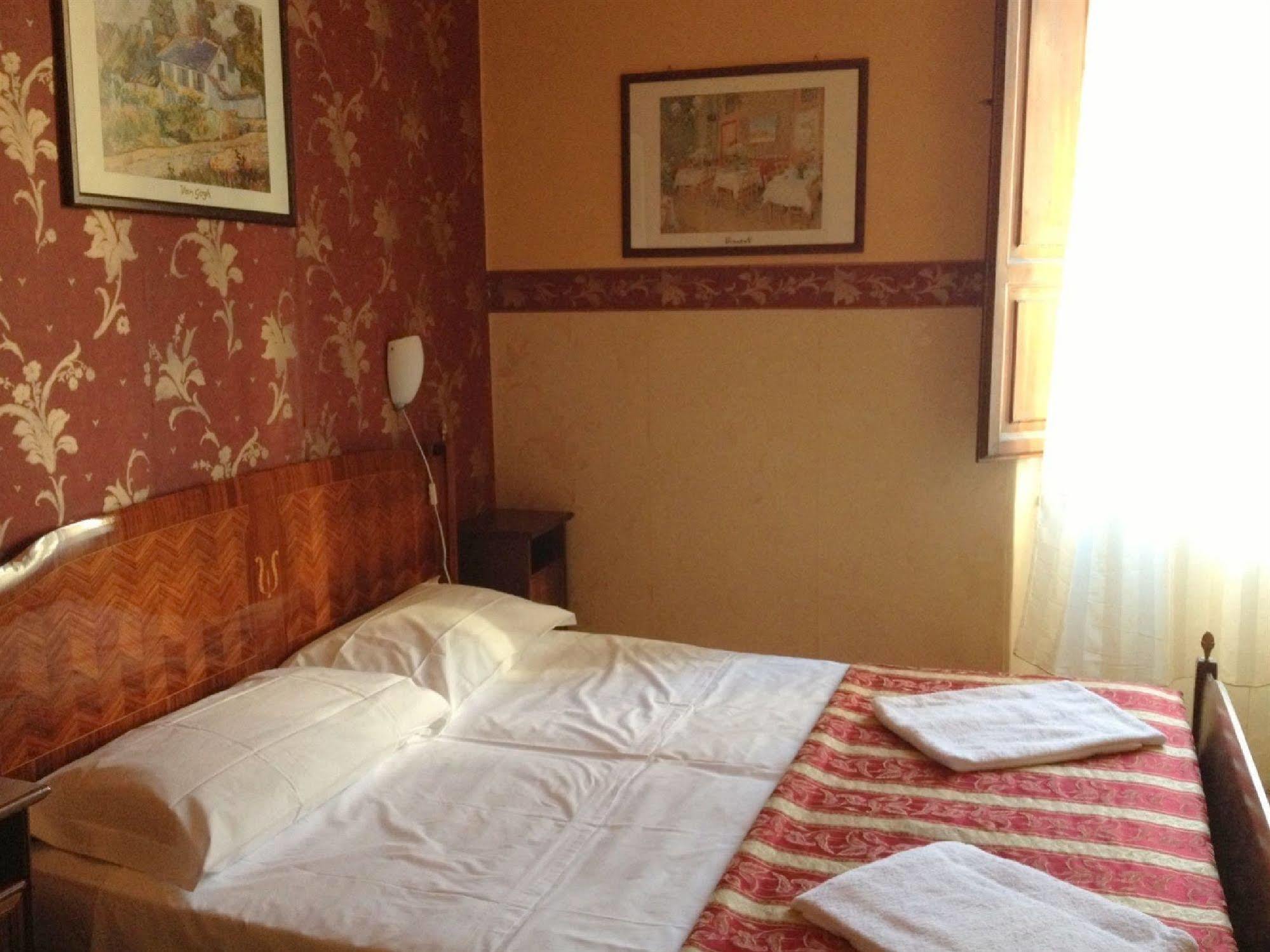 Hotel Europa Perugia Esterno foto